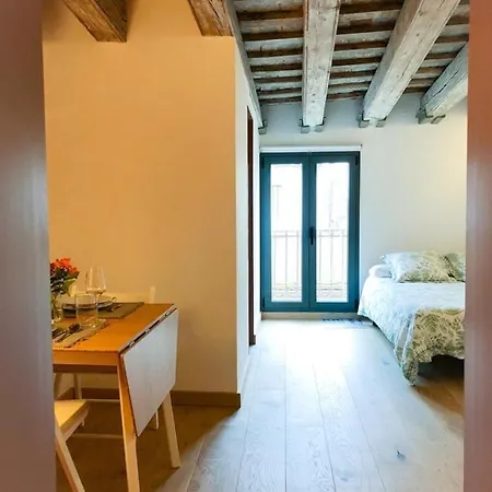 Cozy Near La Rambla *